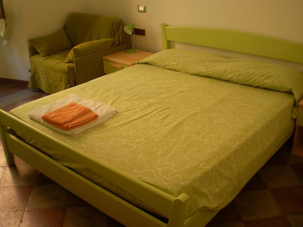 Trasteverooms La Bernardon Roma Habitación foto